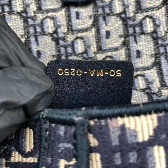 Dior 21*13*2cm - Picture 11 of 12